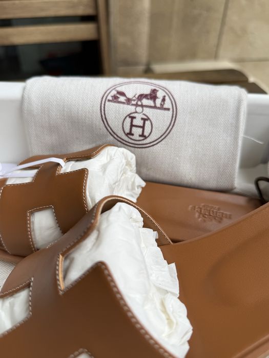 Hermes oral sandals дамски