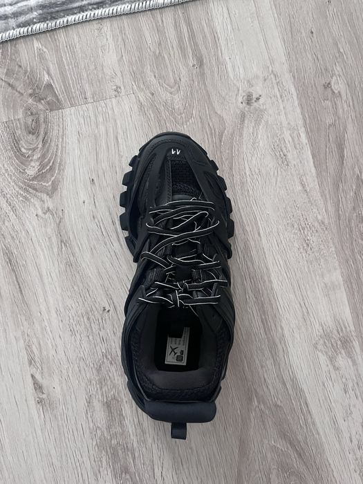 Balenciaga Track LED - Black