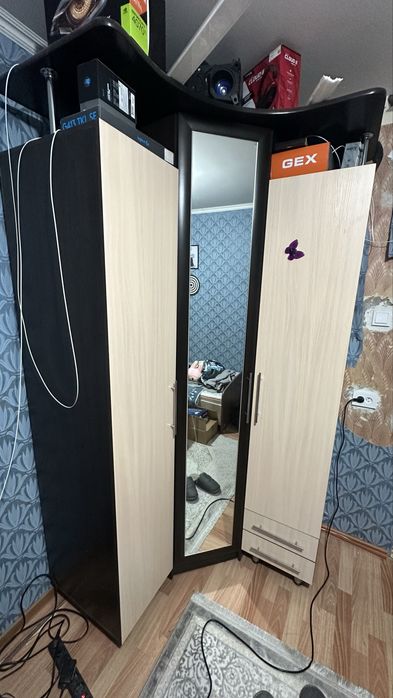 Продам шкаф в отличном состояний