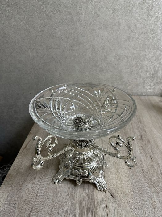 Ваза для фруктов хрустальная