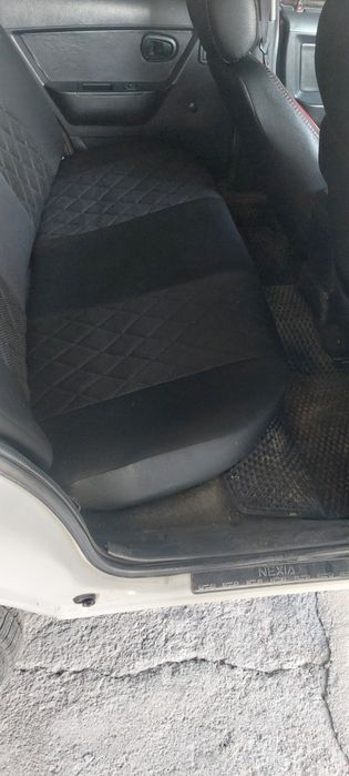 Продам Нексию.  2 1.5 матор