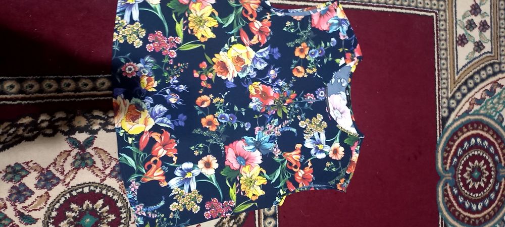 Женские одежда б/у