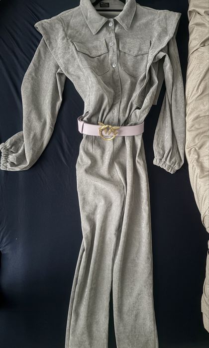 O’la Voga salopeta umeri buretati,