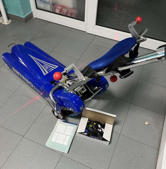 Устройство за изкачване на стълби за инвалидни колички- 2500€