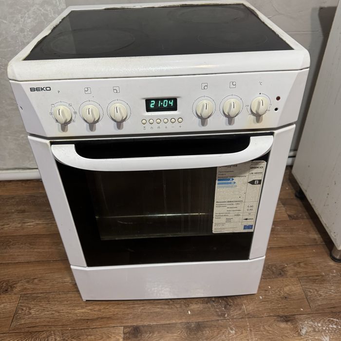 Продам электрическую плитку Beko