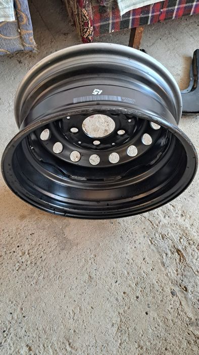 Диск штампованный R15 Mercedes Sprinter