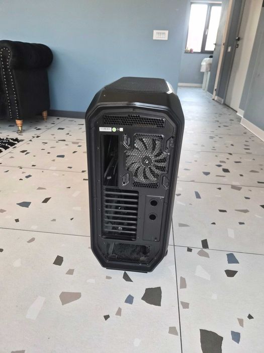 Graphite Series™ 780T Full-Tower PC Case
