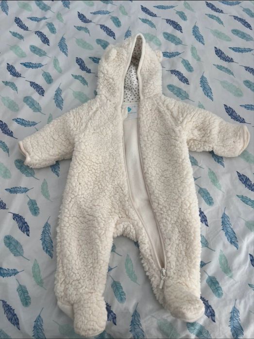 Combinezon pufos TEX Baby, crem, cu glugă cu urechiușe