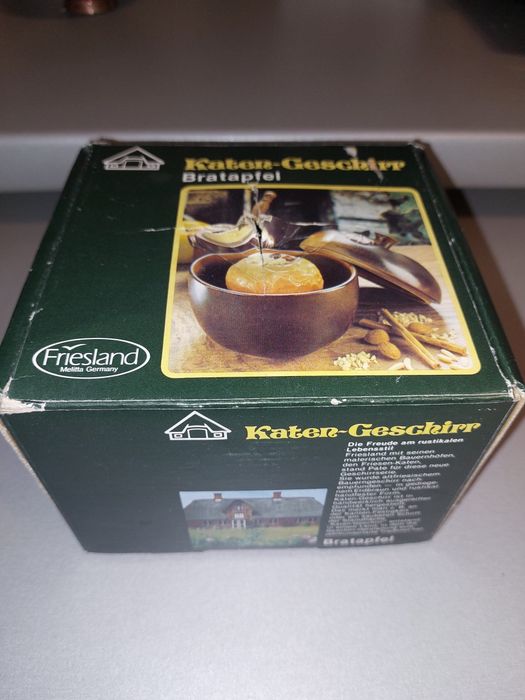 Съд "Ябълка" за печене