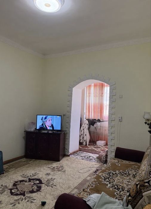 Продажа Чирчик ул Навои 2/2/2 кирпич