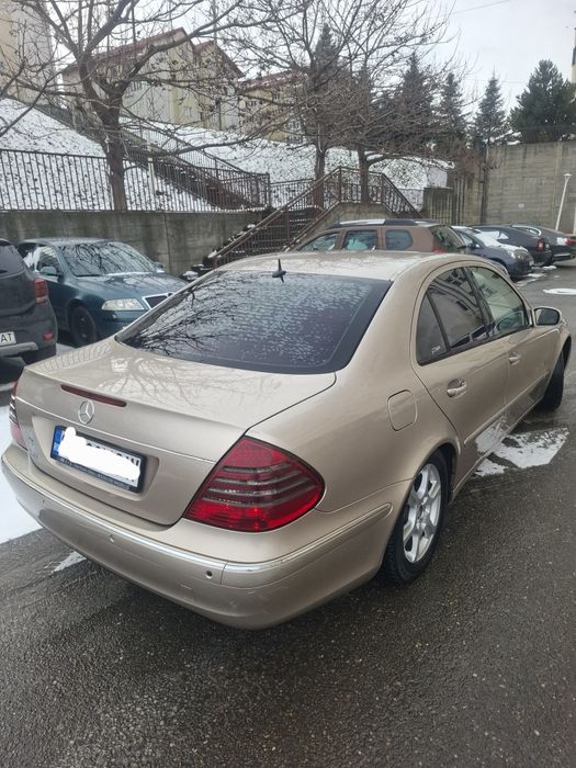 De vânzare Mercedes E Class w211 2.2D