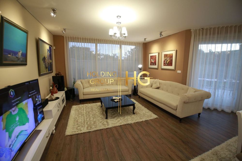 Продава се Къща в Варна, м-т Траката - 800 кв.м за 2150 €/кв.м - Снимка #5