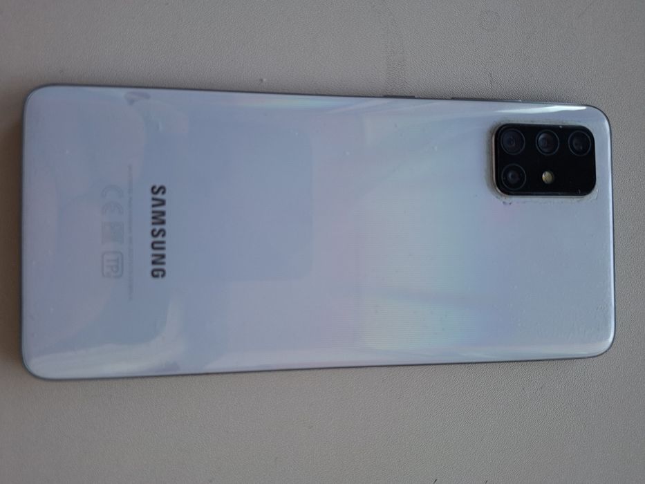 Samsung A71, в отличном состоянии