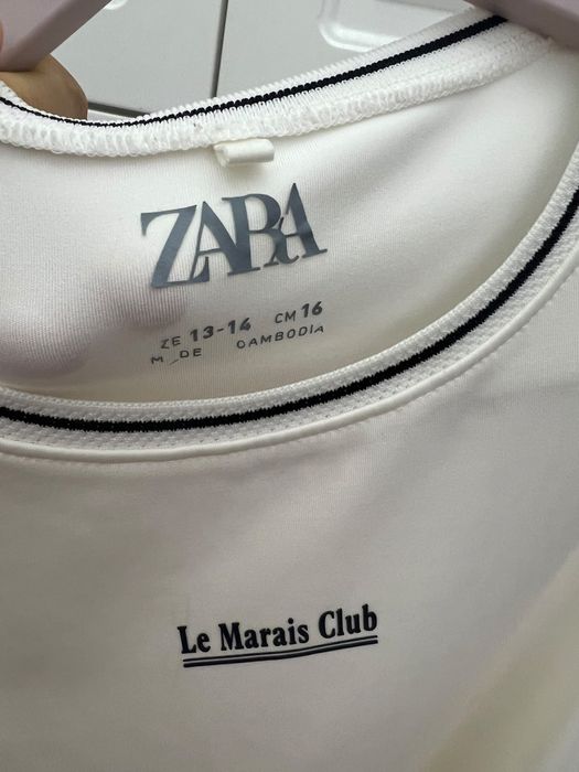Vand rochie zara pentru fete 13-14 ani