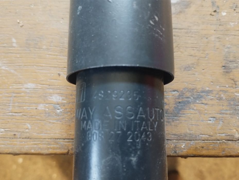 Set amortizoare spate Iveco/ telescop  4829235