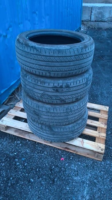 Шины. Летние. В отличном состоянии