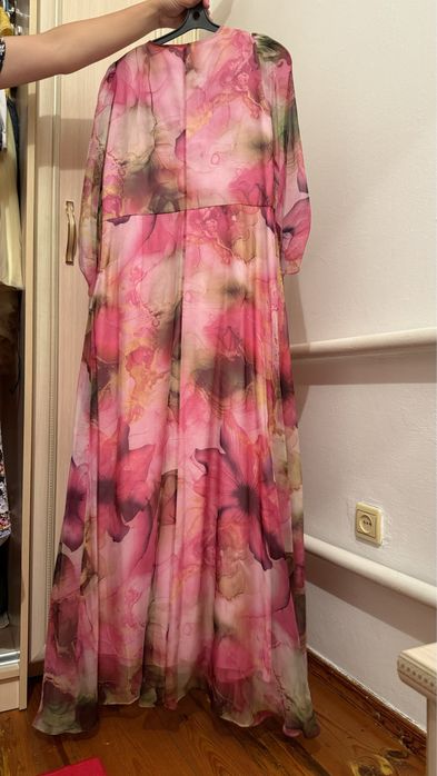 Платье продаю