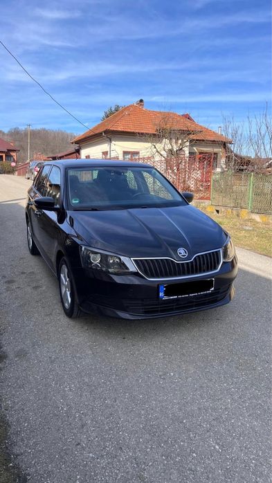 Vand skoda fabia 2017 1.4tdi euro 6 distronic carplay navigatie led