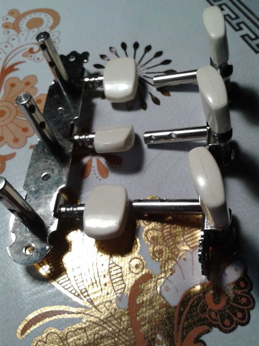 Звукосниматели для гитары.