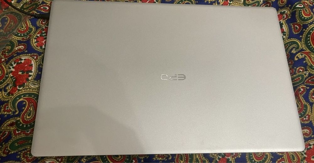 Продам Лептоп срочноо