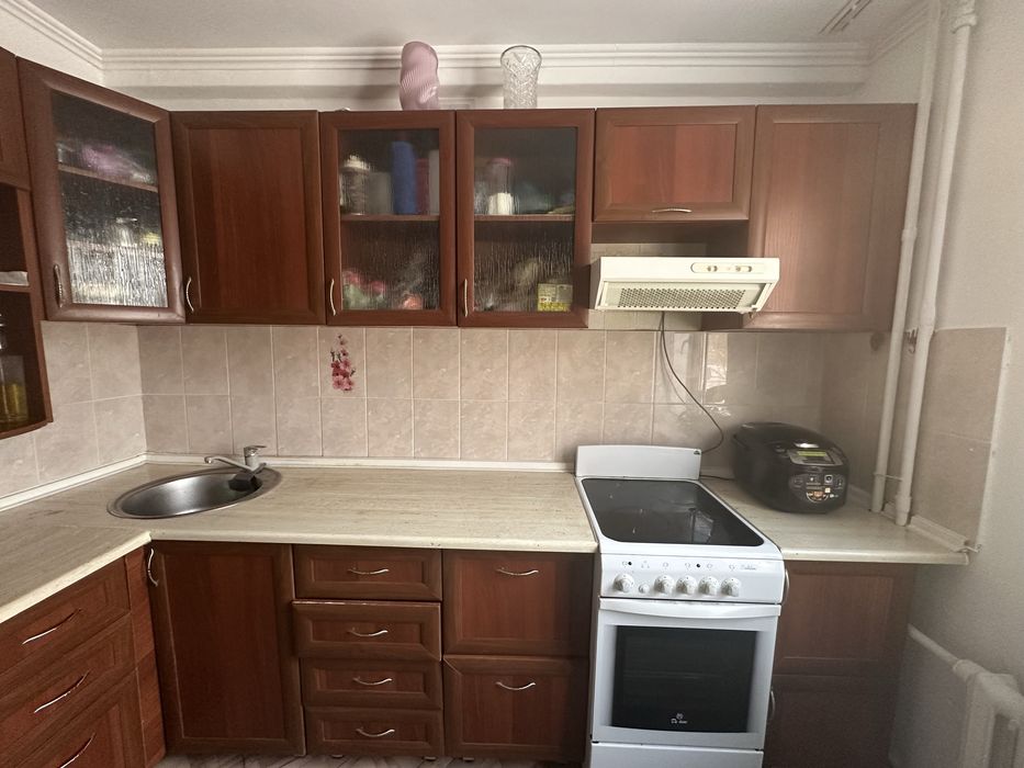 Продам кухонный гарнитур за 25.000тг