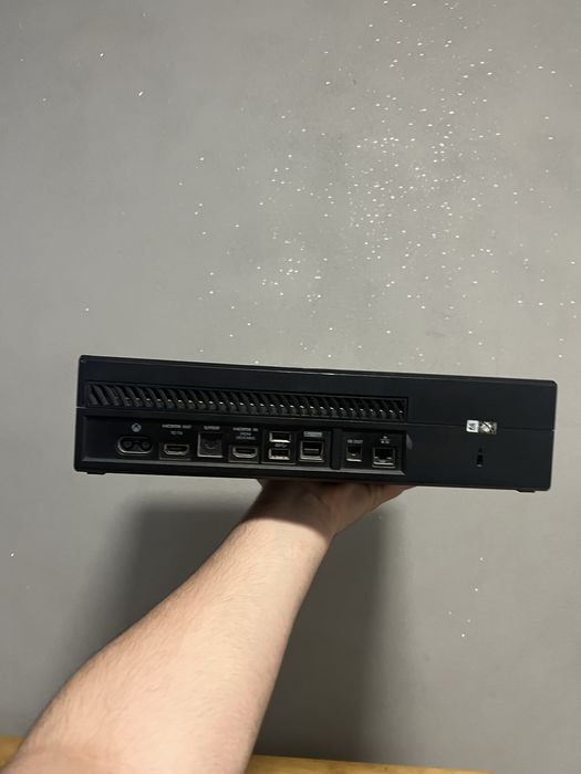 Xbox One 512 gb+tableta(cititi descrierea)