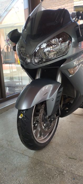 Kawasaki gtr 1400