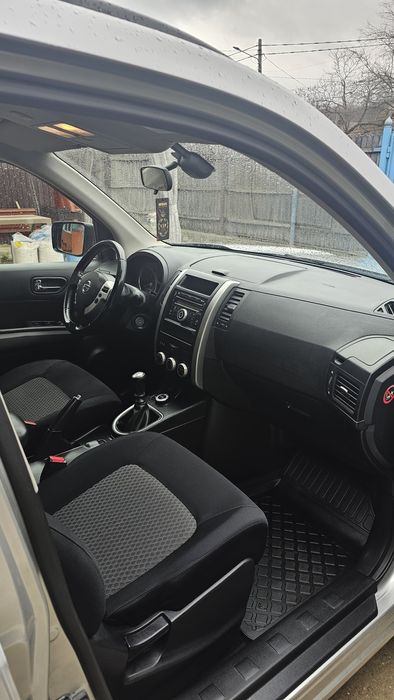 Nissan X-Trail,  2.0 dCi 4x4-i