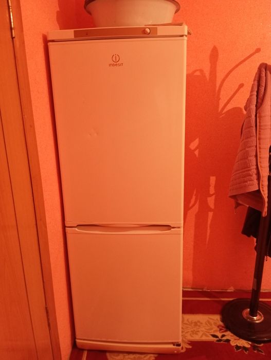 Холодильник  жағдайы жақсы