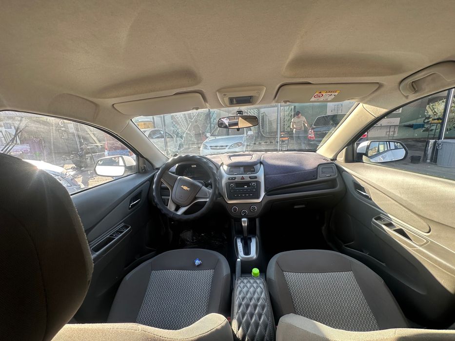 Chevrolet Cobalt 2025 — 4