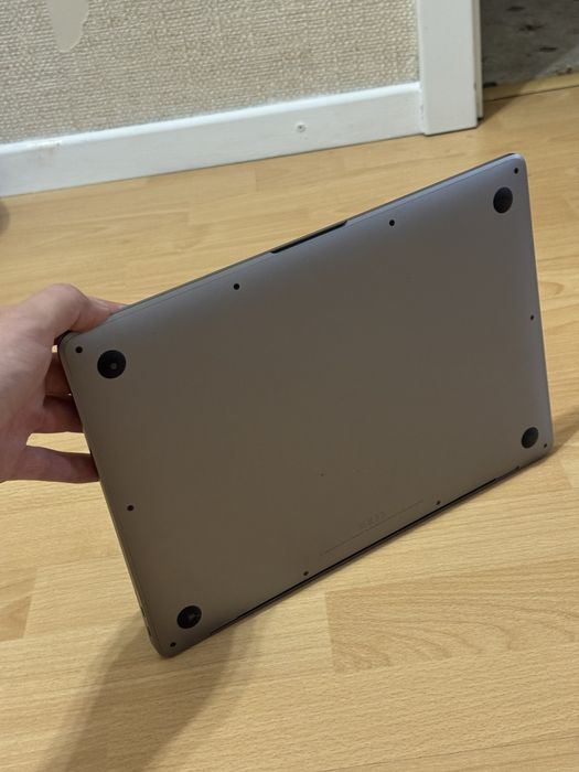 MacBook Air 2019 13 дюймов