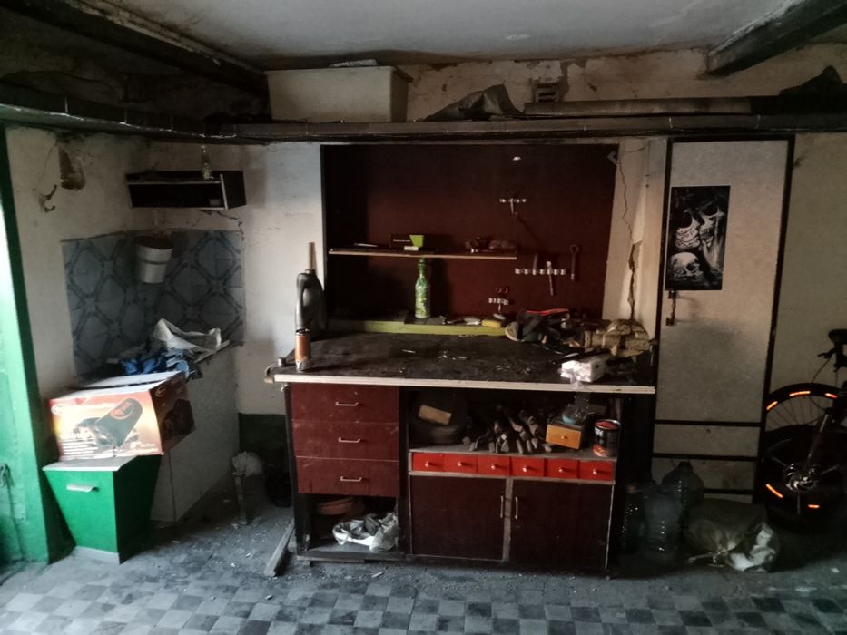 Гараж за 17 школой