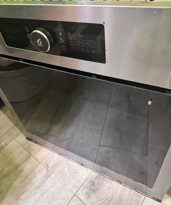 Вградена фурна  с пиролитично почистване