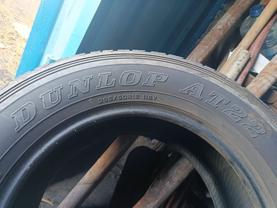 Продам шины R18 285/60