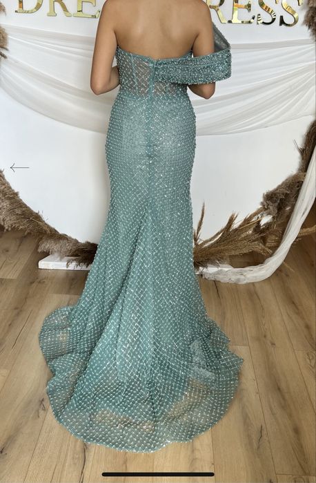 Rochie eleganta lunga, rochie de nasa
