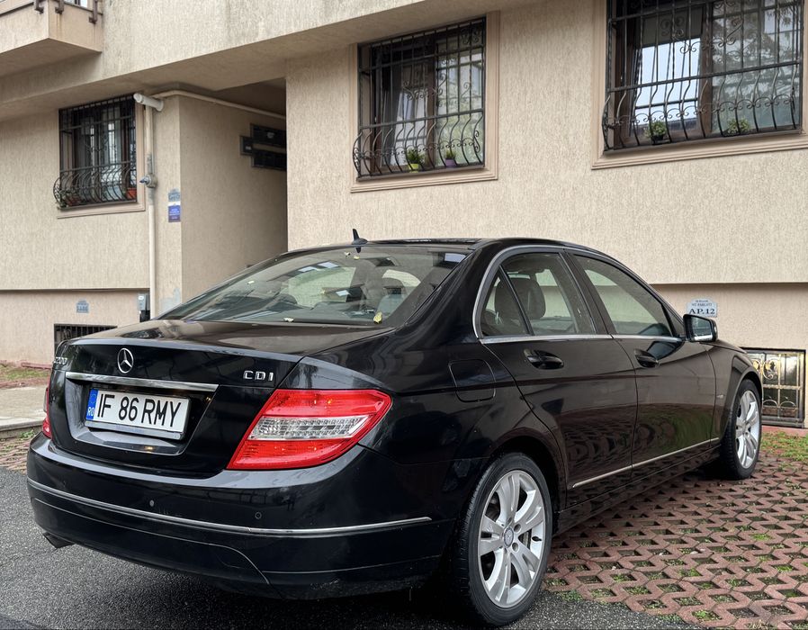 Mercedes C200 , An de fab 2010 , Euro 5 , Cutie Automata