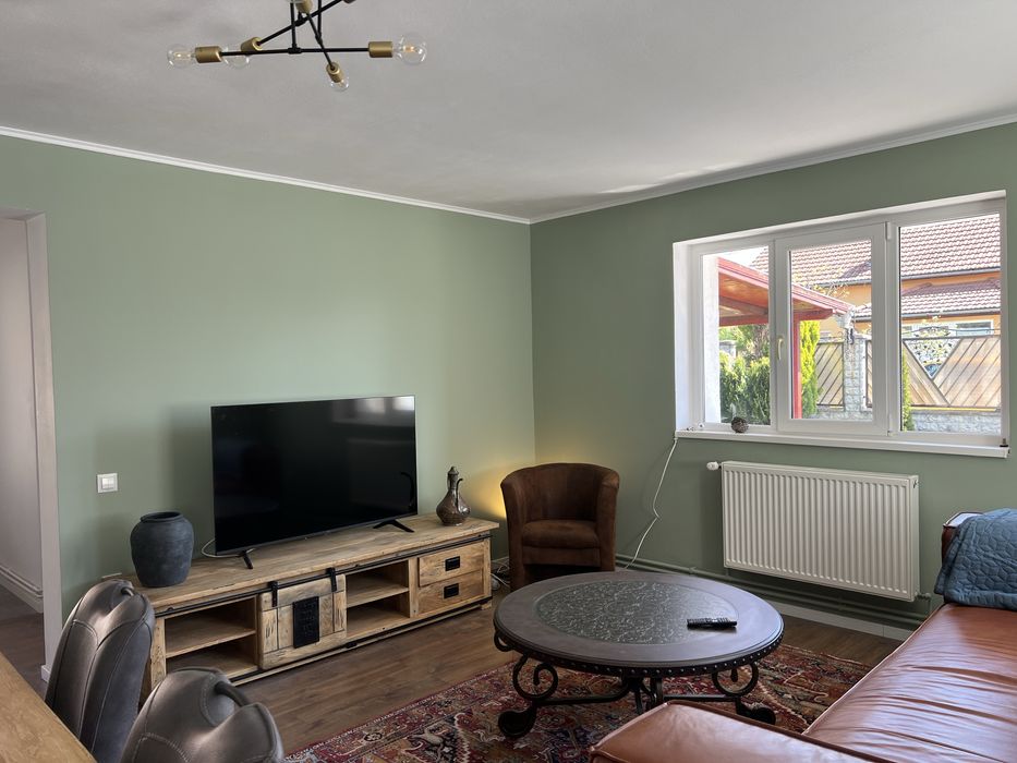 Casă de închiriat Sebes