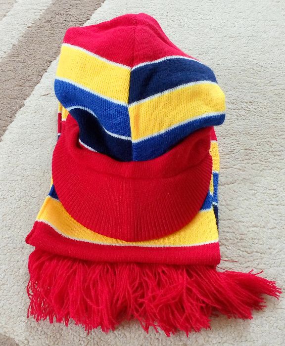 Бебешка шапка + шал - Комплект