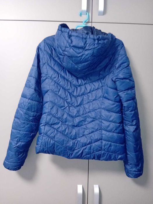 Geaca de fas cu gluga