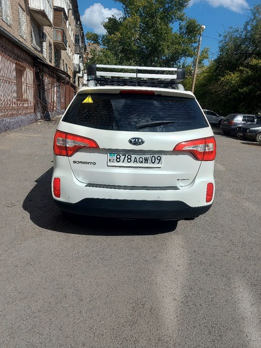 Продам kia sorento 2014