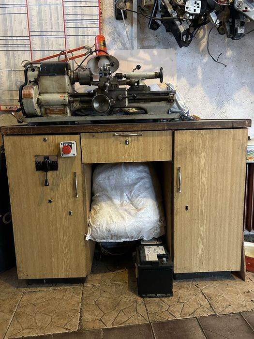 Струг ТОС Чешки почти нов