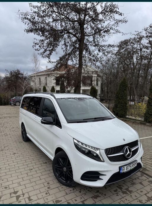 Mercedes Benz V300 ( V class )