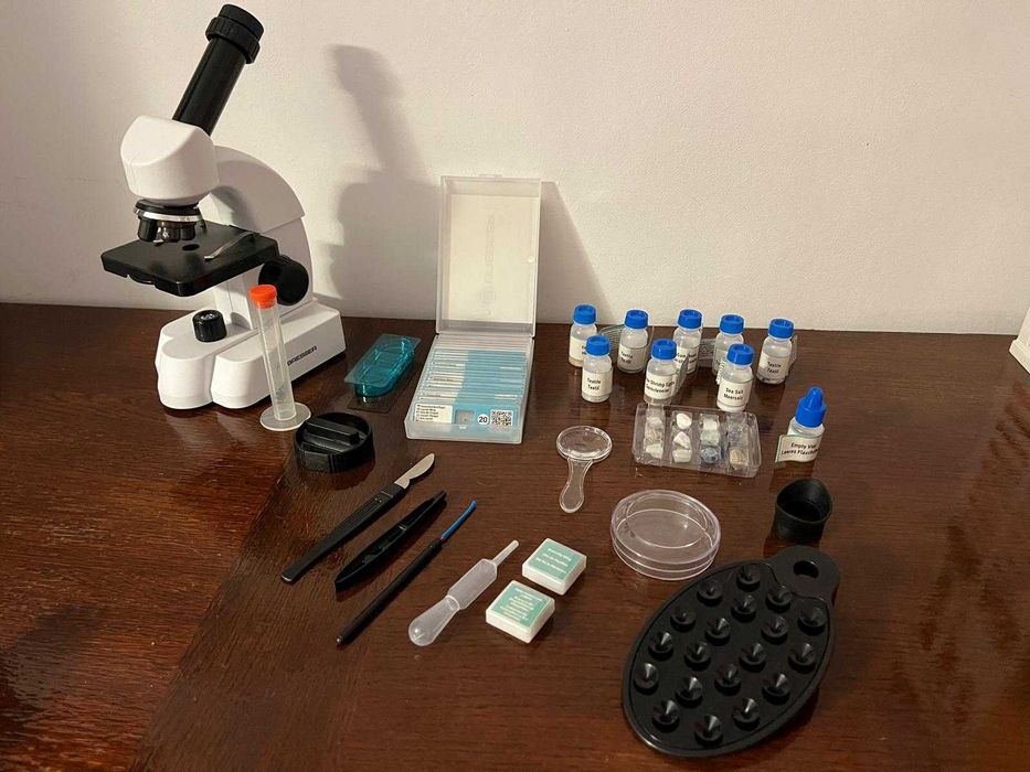 Microscop Bresser 40X-640X, set pentru experimente - ca nou, complet