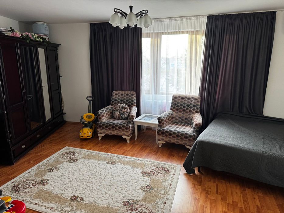 Inchiriez apartament 2 camere cartierul soarelui