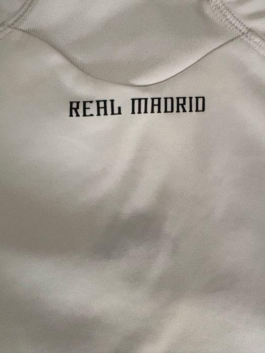 Tricou original cu Real Madrid