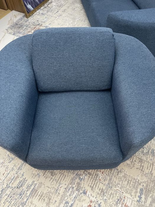 Продам диван и кресло