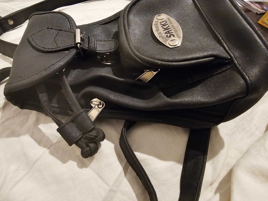 vand rucsac mic dama marca SAKKI