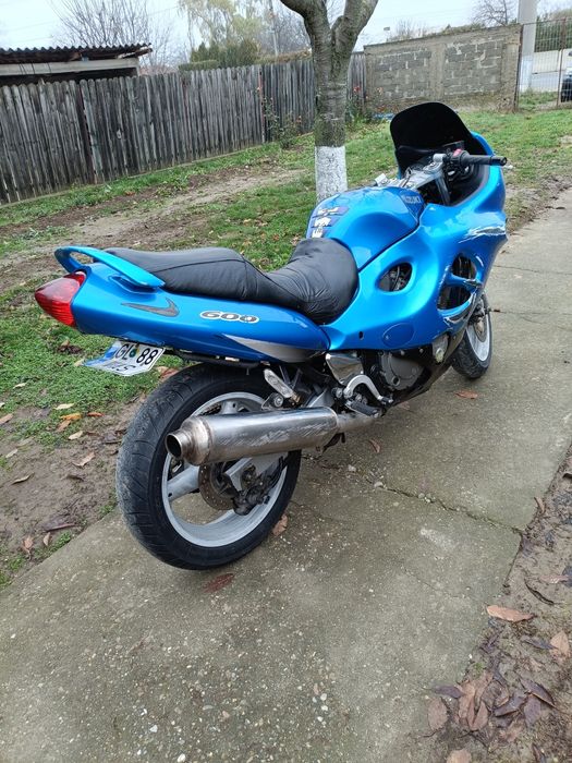 Vând \ Schimb Suzuki GSXF 600 KATANA cu Auto , Cross ,Atv