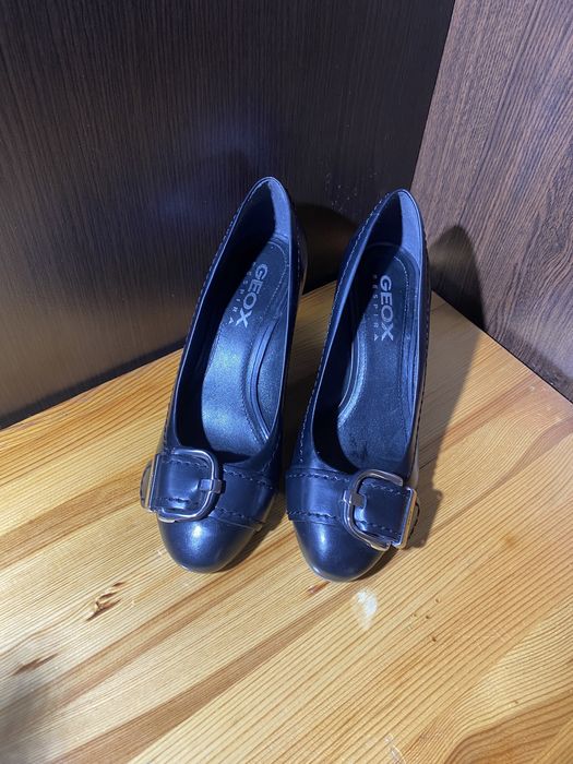 Дамски нови обувки Geox Respira с дишащата перфорирана подметка