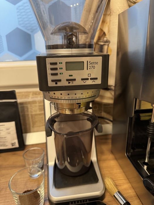 Rasnita baratza sette 270